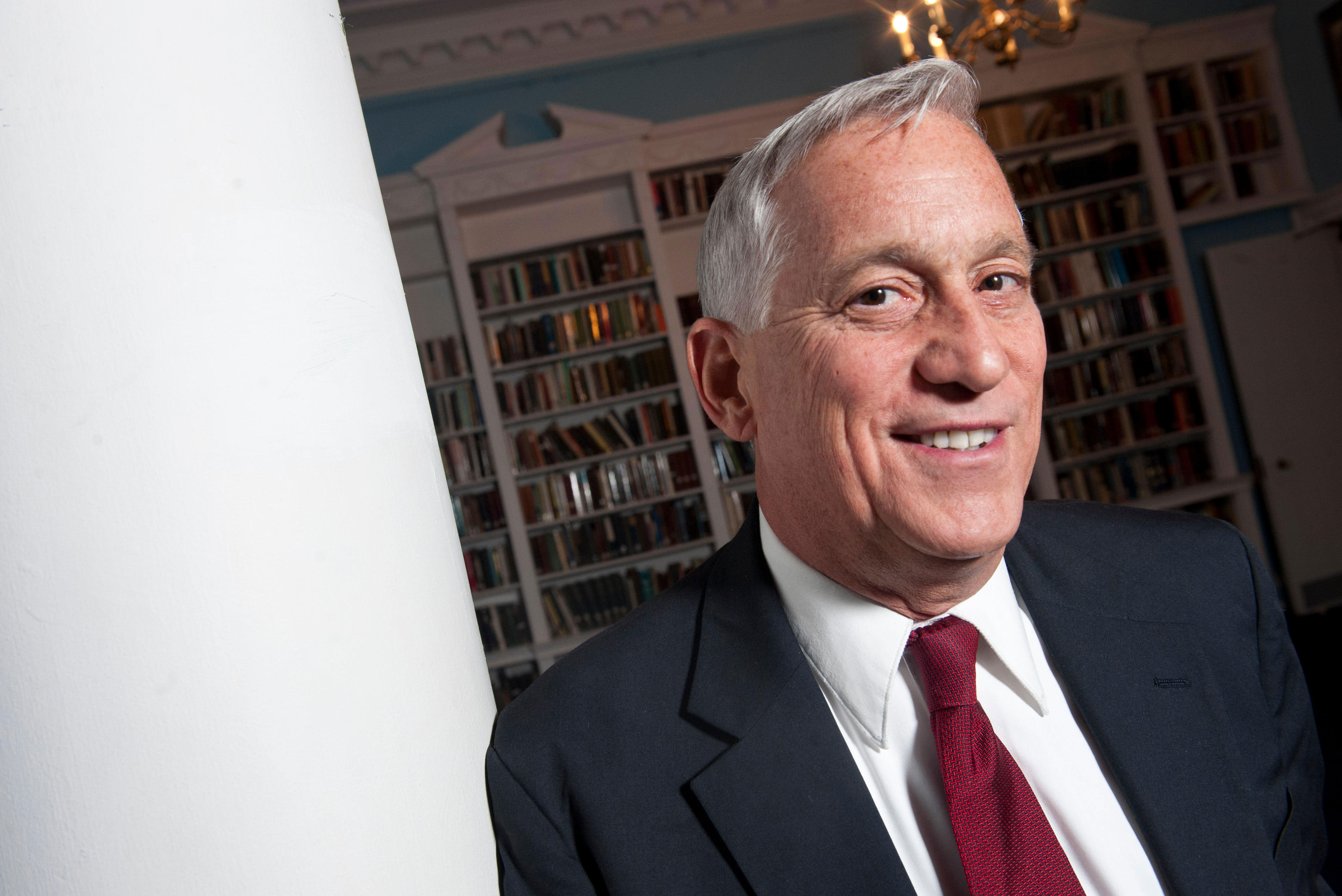 Walter Isaacson The Author