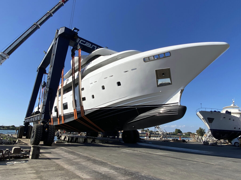 CANADOS Launches Oceanic's Range New Flagship